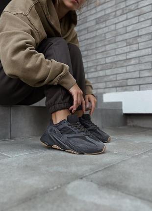 Кроссовки adidas yeezy boost 700 v2 utility black