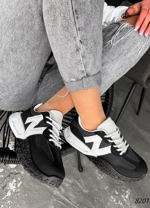 Черные с белым нубуковые текстильные кроссовки с сеткой в сетку на белой толстой подошве9 фото