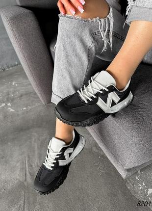 Черные с белым нубуковые текстильные кроссовки с сеткой в сетку на белой толстой подошве8 фото