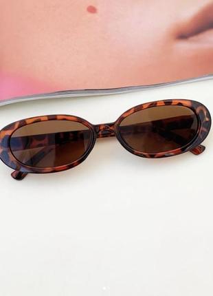 Круті сонцезахисні окуляри в стилі 90-х, колір леопардовий5 фото