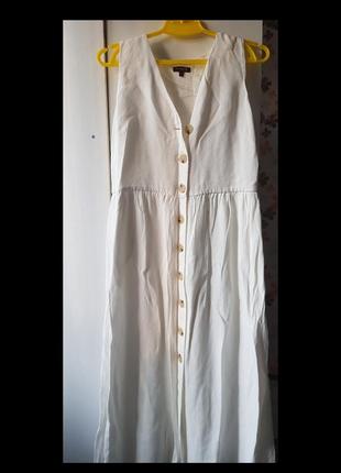 Шикарна сукня з віскози на підкладці відомого бренду