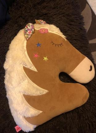 Подушка -игрушка в виде лошади1 фото