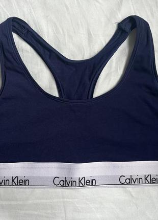 Топ calvin klein1 фото