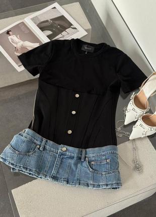 Плаття бренду mugler