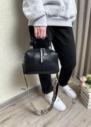 Женская стильная и качественная сумка из мягкой эко кожи на 2 отдела черная2 фото