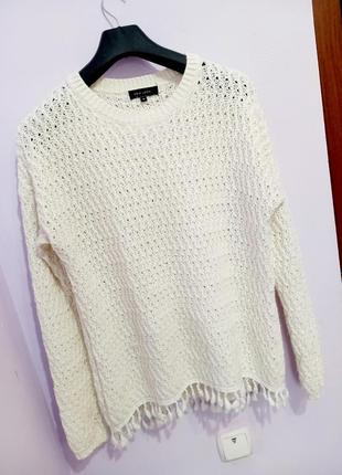 Белоснежный оригинальный свитер джнмпер с бахромой6 фото