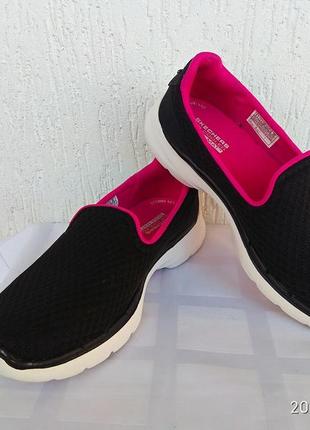 skechers 43 skechers air 150309108 cooled goga mat .37.5 550
