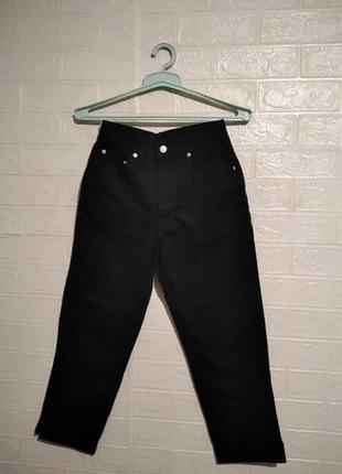Черные джинсовые бриджи, капри от marks &amp; spencers
