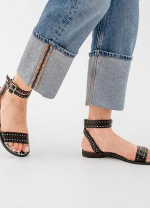 Босоніжки шкіряні дизайнерські
