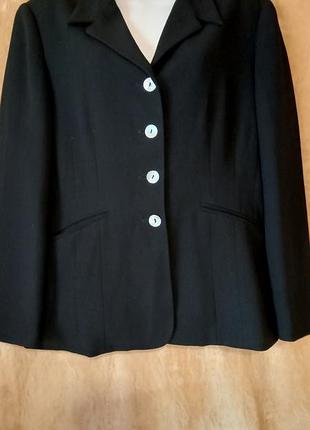 Женский пиджак