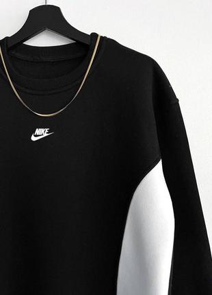 Отличная черная кофта от nike