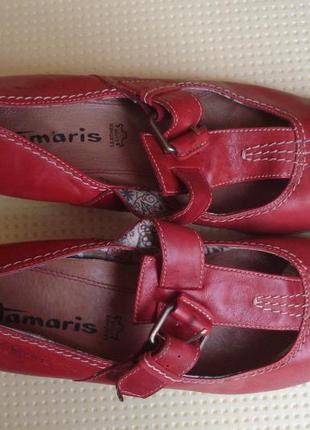 Tamaris фирменные кожаные туфли с анатом. стелькой 40р.3 фото