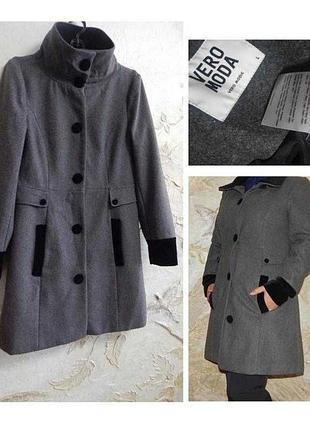 48-50р серое приталенное пальто на весну
