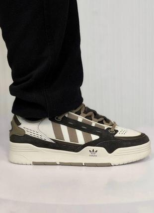 Мужские кроссовки в стиле adidas ddi2000 beige khaki