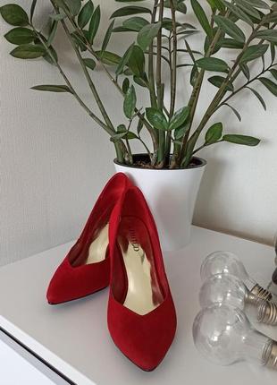 Красные туфли limited edition m&amp;s insolia1 фото