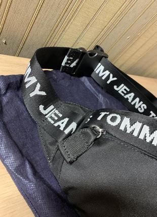 Сумка на пояс бананка tommy jeans4 фото