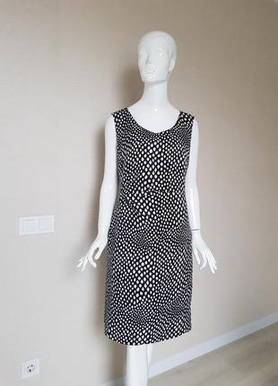 Качественное брендовое платье футляр laura ashley