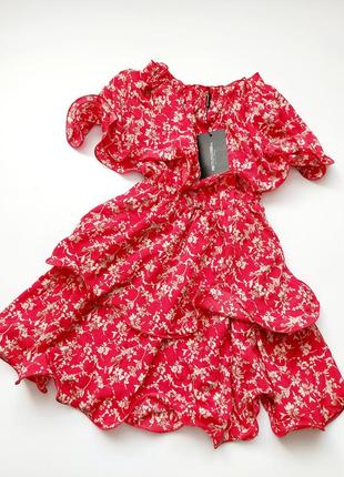 Вишукане плаття/сукня з рюшами в квітковий принт5 фото