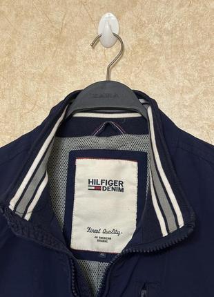 Лёгкая куртка tommy hilfiger bobby casual bomber5 фото