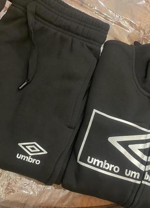 Женский спортивный костюм umbro (gb) размер м4 фото