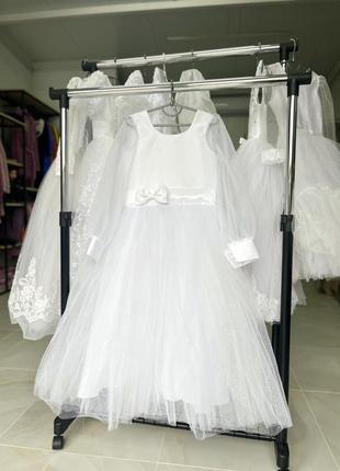 Белое фатиновое платье начастице3 фото