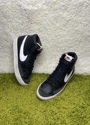 Кросівки nike blazer mid 77