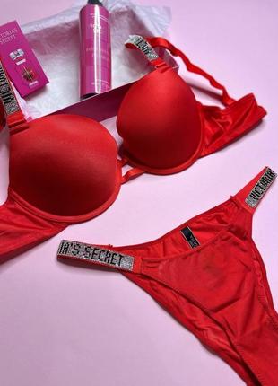 Комплект нижнего белья от victoria’s secret