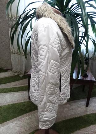 Яскраво-біла куртка косуха зі штучним хутром на синтепоні — bench — германія. р. 44-463 фото