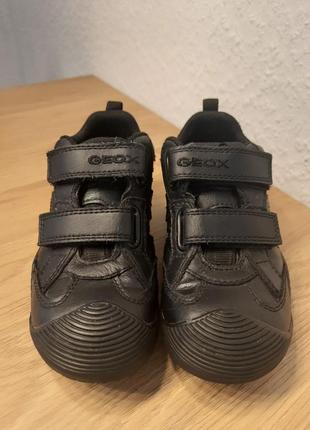 Ботинки деми geox (ориг). размер 29 (стелька 19 см).6 фото