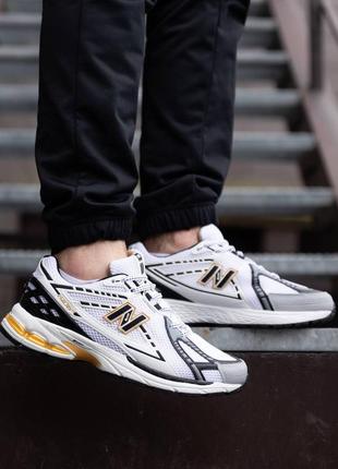 Мужские кроссовки в стиле new balance 1906r white gold silver black