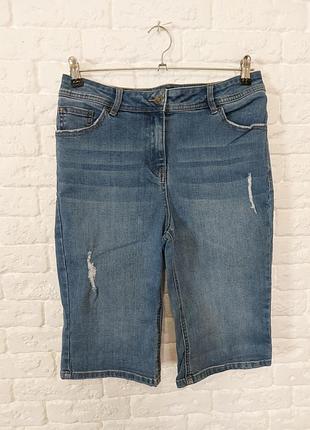 Фирменные джинсовые шорты