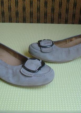 Gabor .фирменные классические кожаные туфли 38 р.4 фото