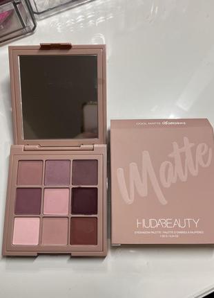 Huda beauty matte палетка тіней