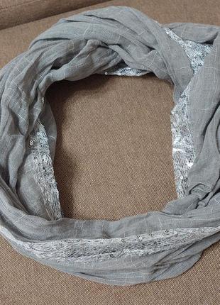 Жіночий шарф 170×70 см в ідеальному стані