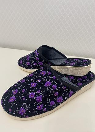 Жіночі тапочки белста,розмір у розмір.