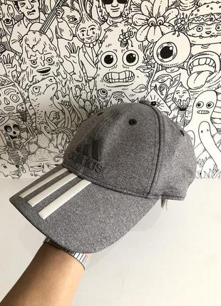 Кепка бейсболка 🧢  adidas