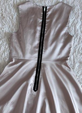 Нежное атласное платье karen millen4 фото
