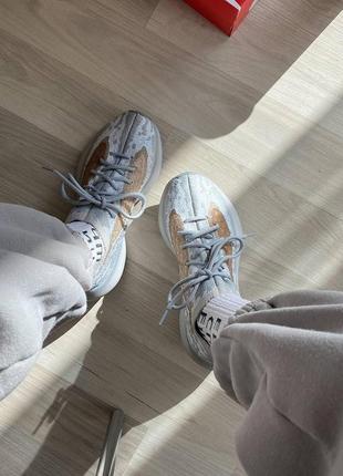 Женские кроссовки adidas yeezy 3806 фото