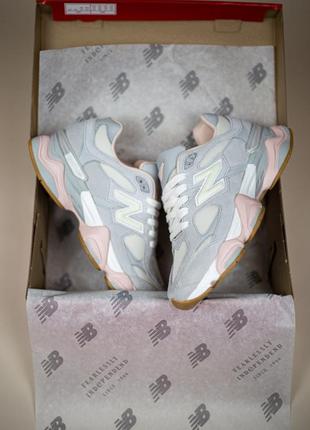 Кроссовки new balance 9060 grey pink серые с розовым женские / мужские