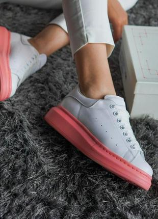 Шикарные кроссовки alexander mcqueen white & pink кросівки кеди кеды