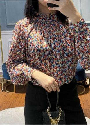 Блуза в квітковий принт h&m1 фото