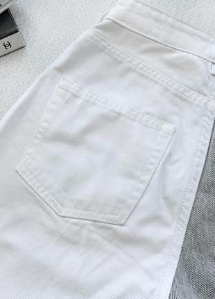 Модные джинсы-момсы bershka с серой и белой штанинами7 фото