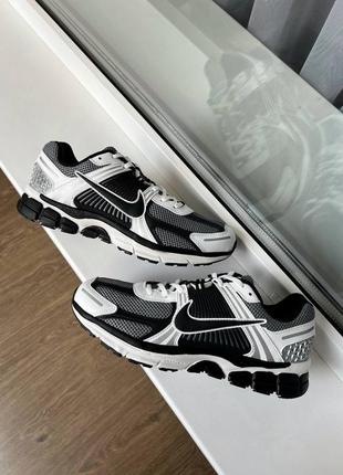 Nike zoom vomero 5 black white5 фото