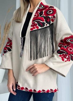 Вишуканий жакет жіночий з вишивкою, вишитий орнамент, вишиванка, накидка з українським принтом, піджак6 фото