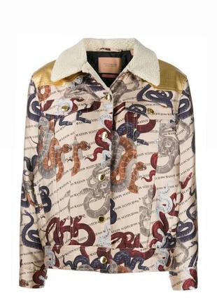 Куртка шерпа від scotch&soda maison золота зі зміїним орнаментом