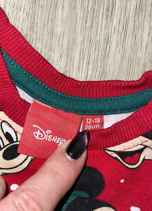Светрик disney 2