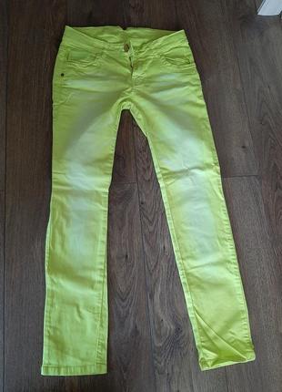 Джинси шикарного лимонного кольору