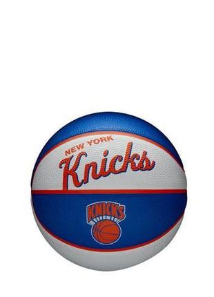 Баскетбольный мяч wilson nba team retro bskt mini ny knicks size3 (wtb3200xbnyk 3)1 фото