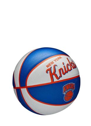 Баскетбольный мяч wilson nba team retro bskt mini ny knicks size3 (wtb3200xbnyk 3)3 фото