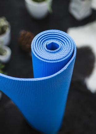 Килимок для йоги та фітнесу power system ps-4014 pvc fitness-yoga mat blue (173x61x0.6)8 фото